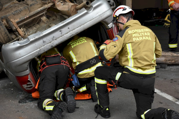 Bombeiros do Paraná conquistam bons resultados no Mundial de Salvamento Veicular