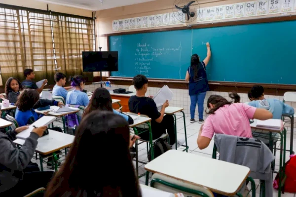 Estado publica resolução com as regras da consulta pública do Parceiro da Escola