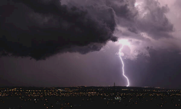 Paraná segue em alerta para tempestades até a segunda-feira