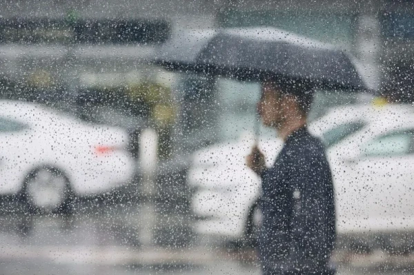 Chuva e ventos fortes marcam o domingo em Cascavel e região