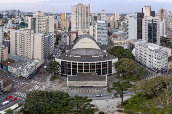 Dalton Trevisan será homenageado pelo Teatro Guaíra no Festival de Curitiba