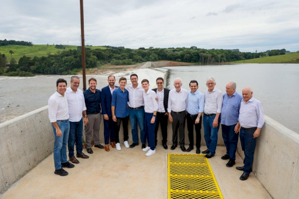 Governador participa da inauguração de PCH capaz de atender 75 mil residências