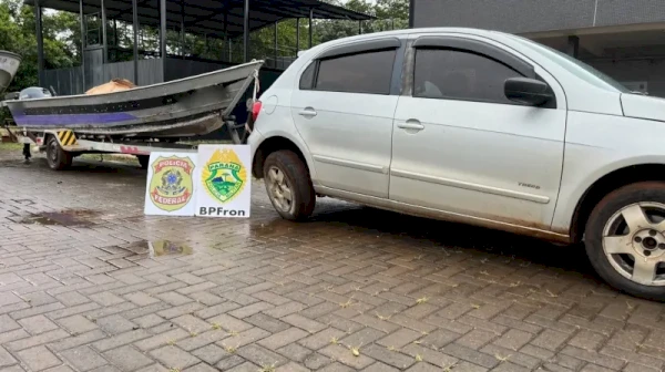 Homem é preso com carro, barco, reboque e cigarros em Mercedes